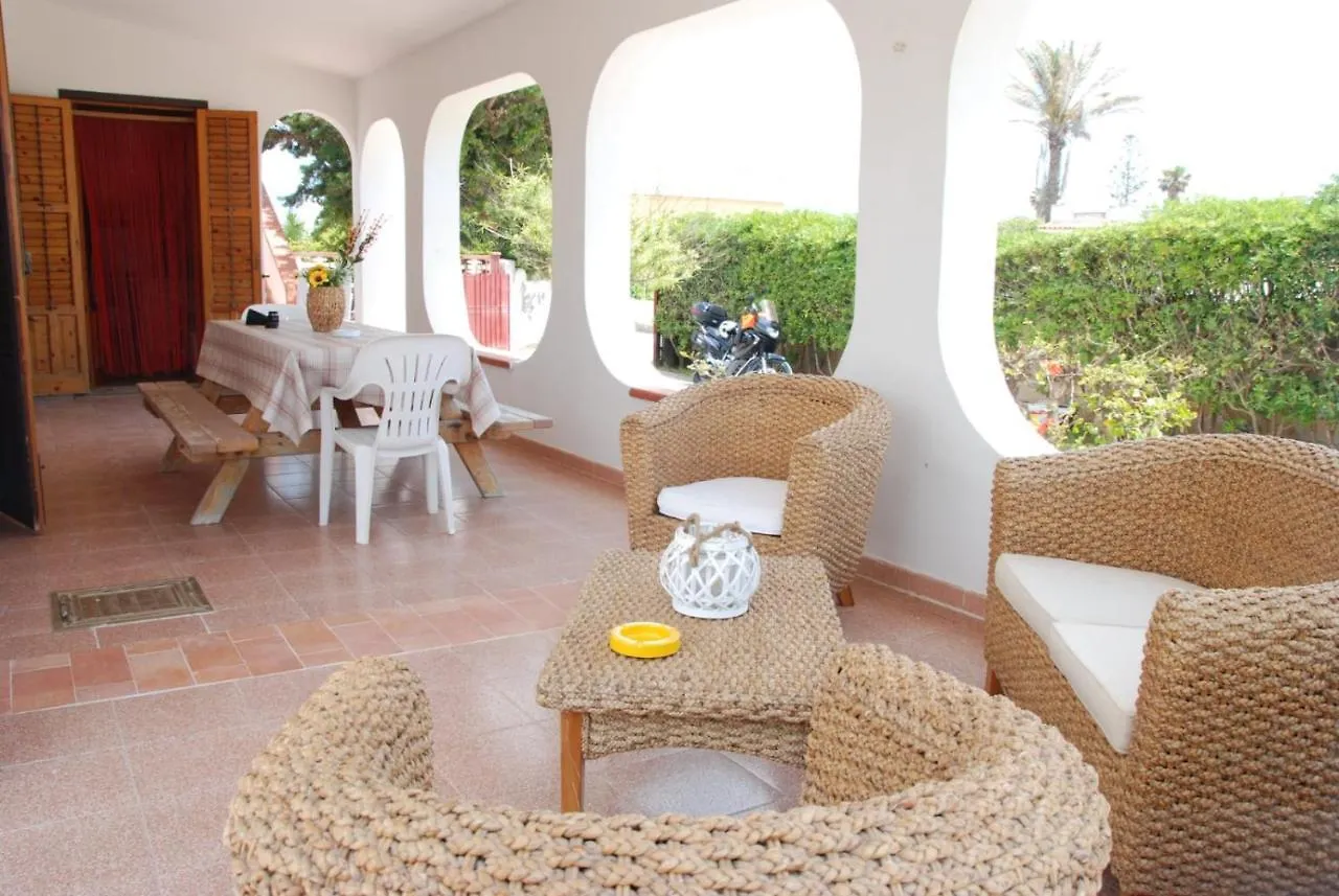 Holiday home Villa Sul Mare Costa Dell'Ambra Pachino Italy